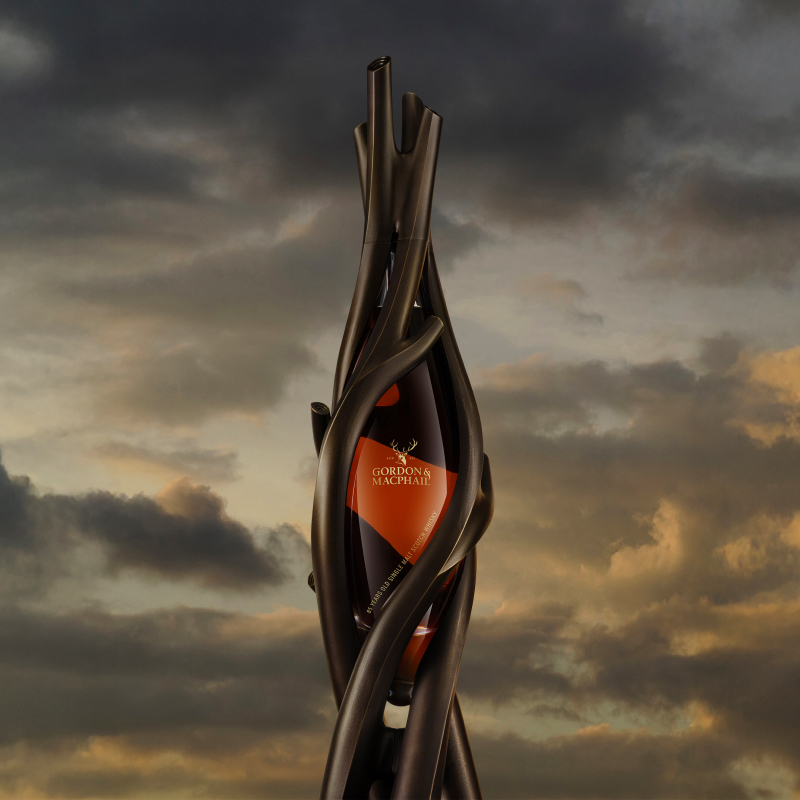 GM_Artistry in Oak_85YO_Decanter Clouds_800 x 800_Small_1